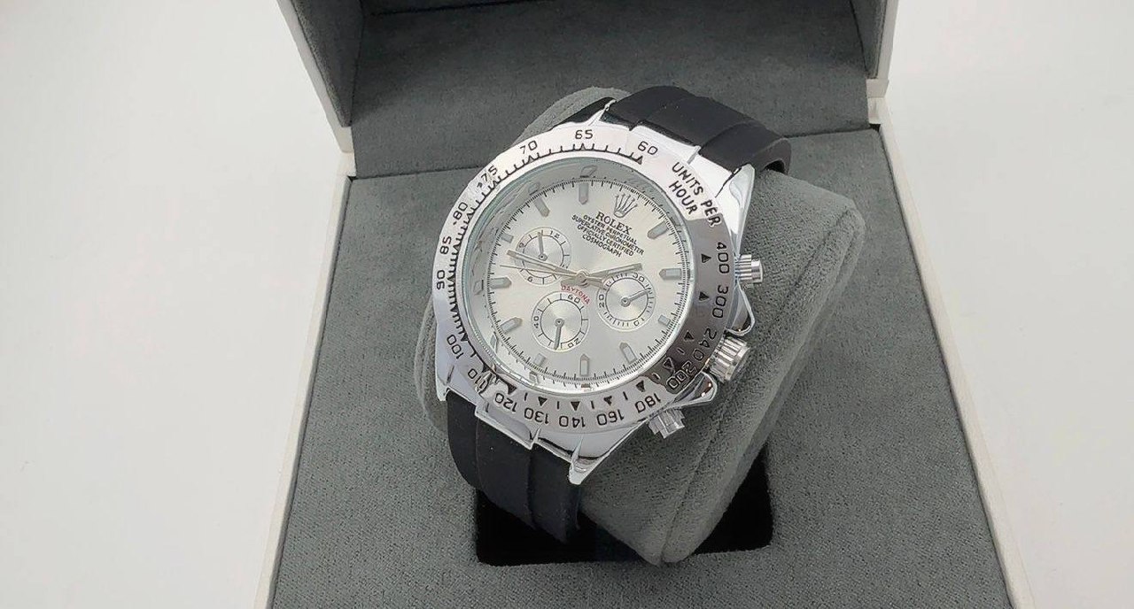 Silver Mesh-Bracelet Watch