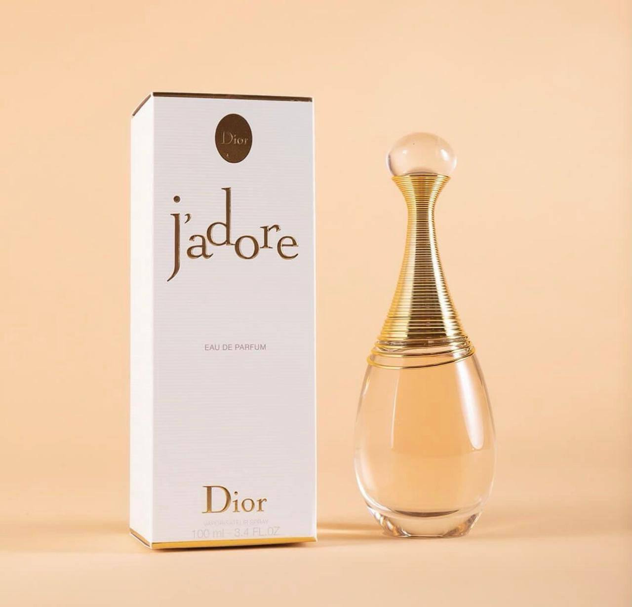 عطر شرقي خشبي يوني سيكس