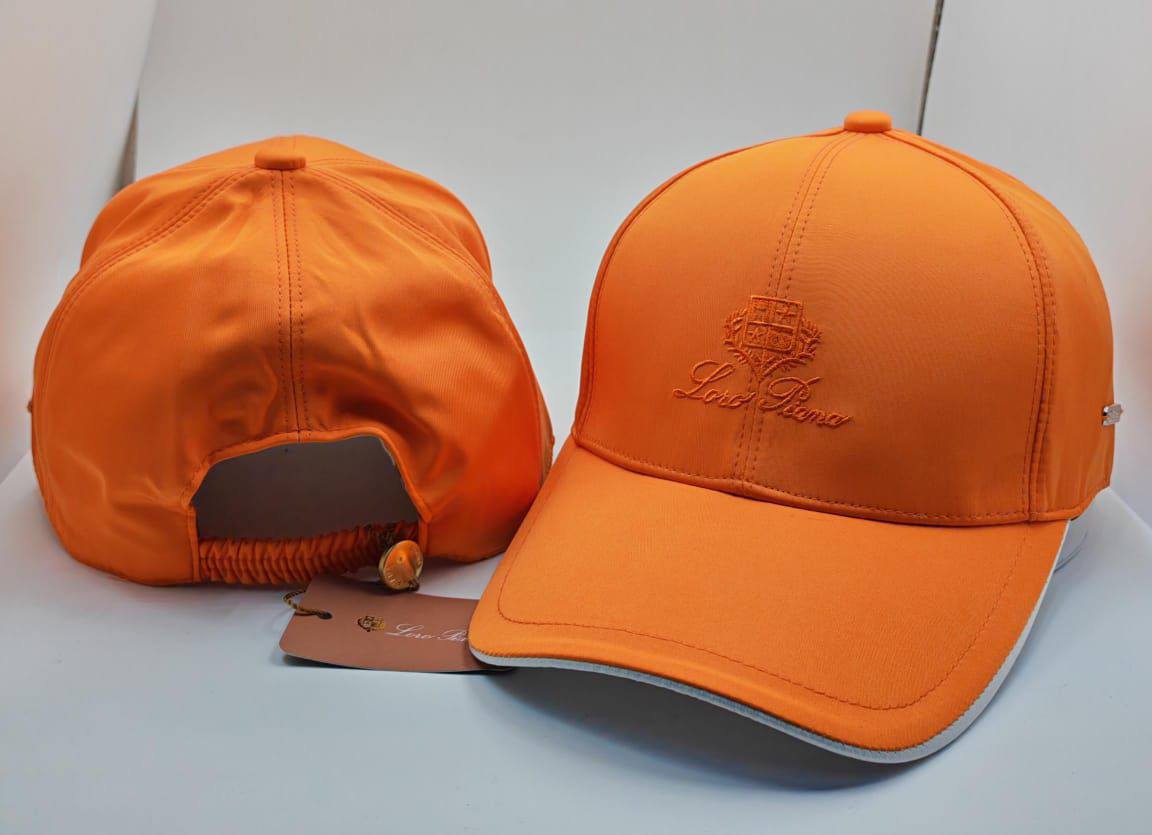 Caps